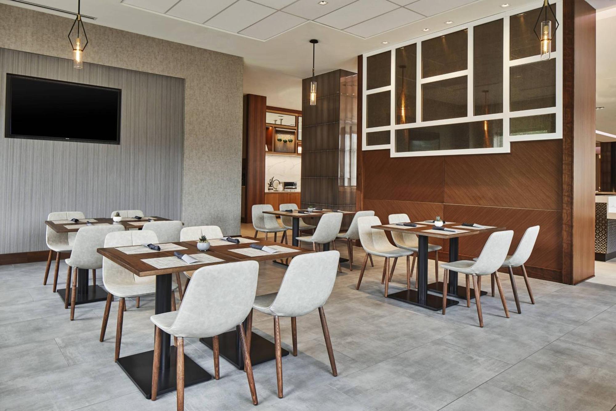 Ac Hotel By Marriott Atlanta Airport Gateway College Park Extérieur photo